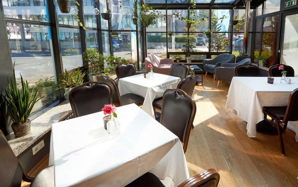 Fosshotel Lind Reykjavík Restaurace fotografie